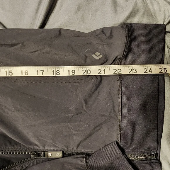 Women's Black Diamond wind jacket - Picture 3 of 5